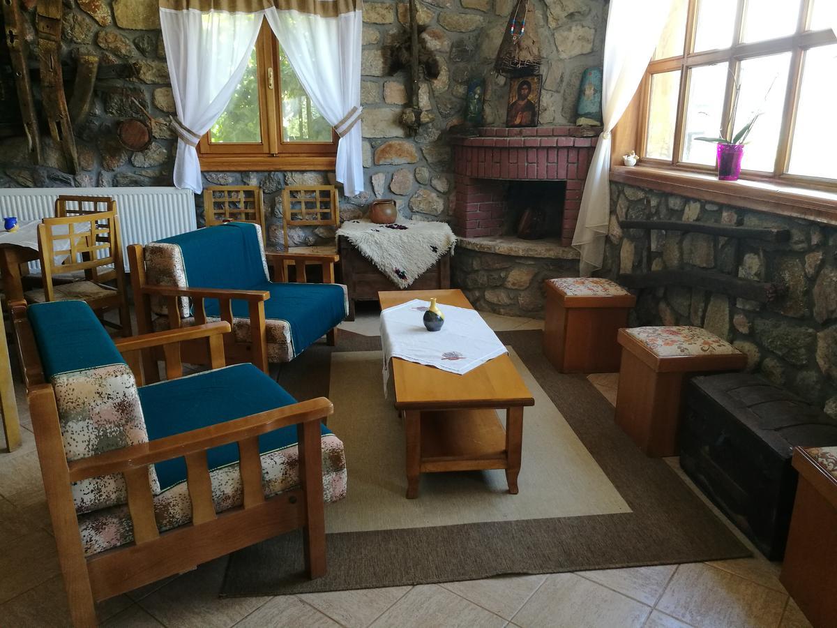 فندق Agios Achillios المظهر الخارجي الصورة